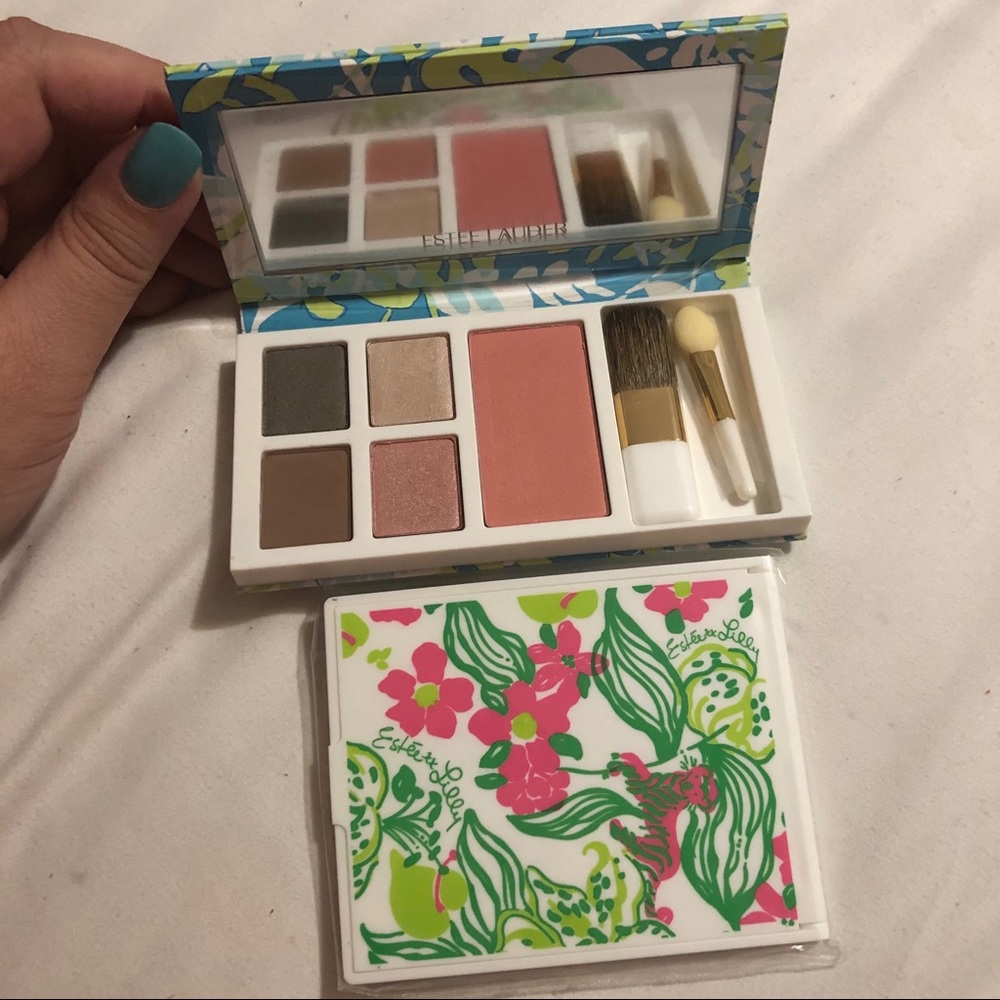 Estée Lauder x Lilly Pulitzer make up bundle!